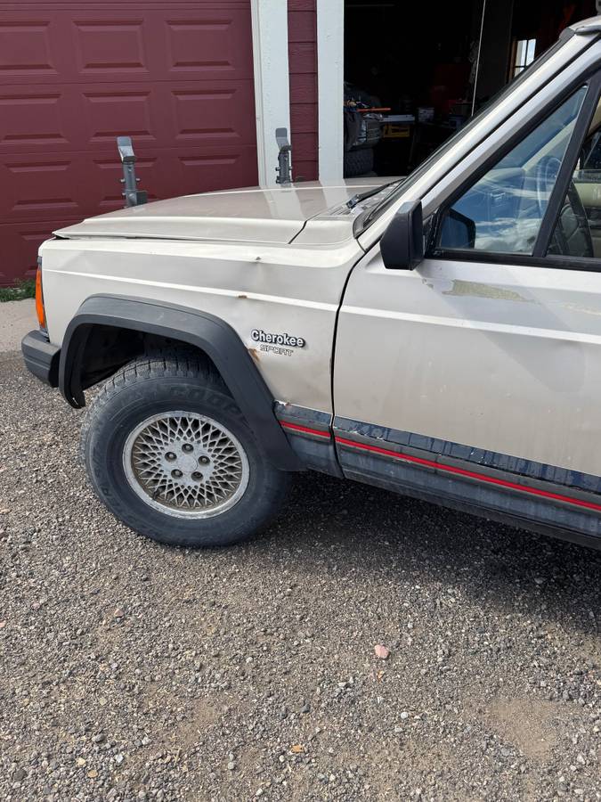 Jeep-cherokee-1995-silver-1