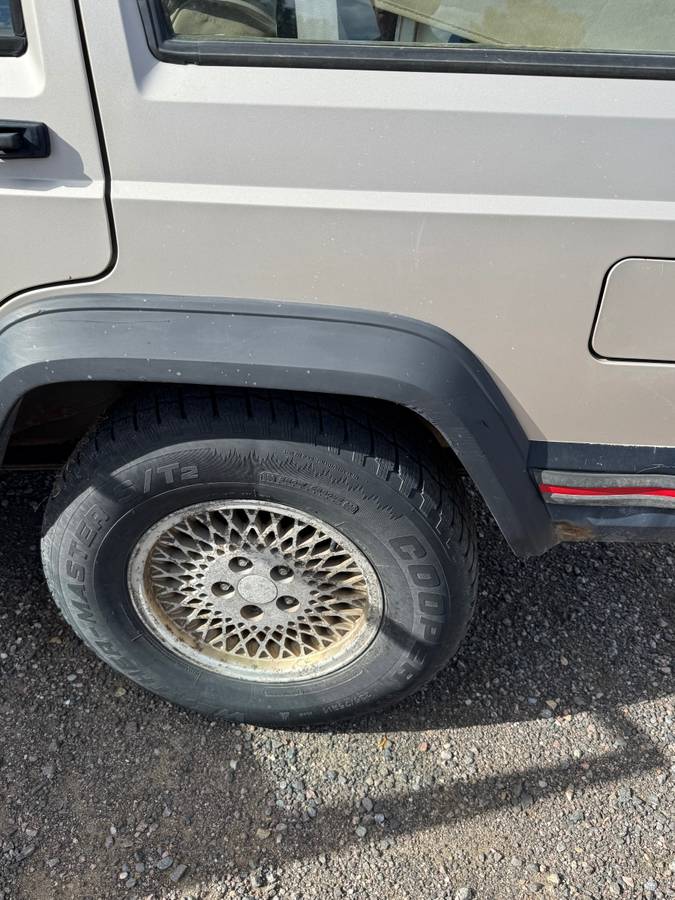 Jeep-cherokee-1995-silver-6