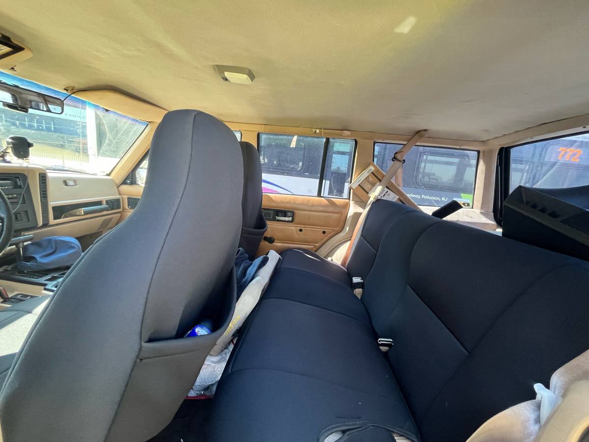 Jeep-cherokee-1996-black-6