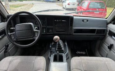 Jeep-cherokee-1996-red