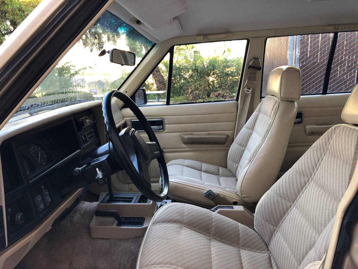 Jeep-cherokee-4x4-1989-16