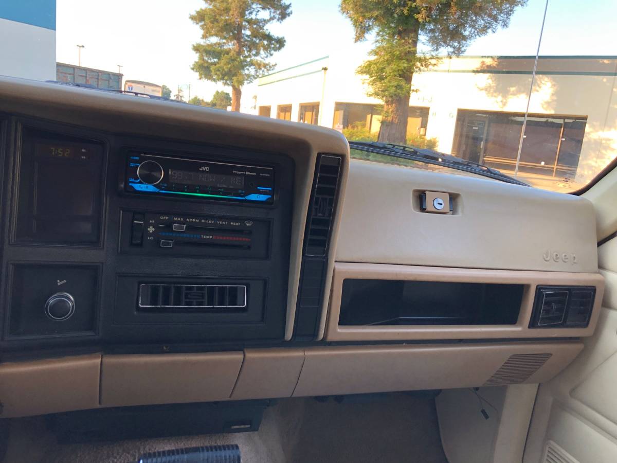 Jeep-cherokee-4x4-1989-19