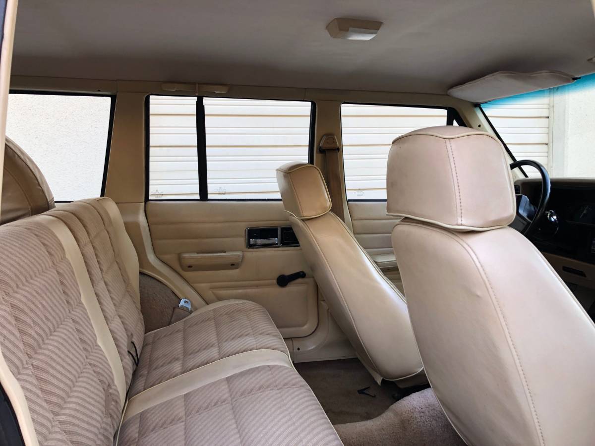 Jeep-cherokee-4x4-1989-21