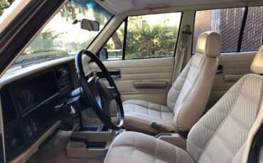 Jeep-cherokee-4x4-1989-35
