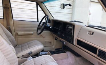 Jeep-cherokee-4x4-1989-36