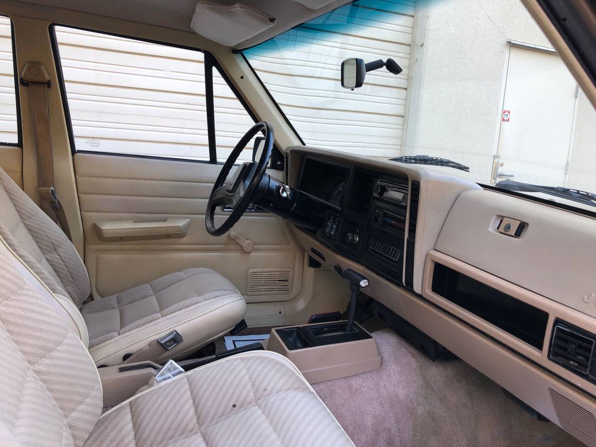 Jeep-cherokee-4x4-1989-36