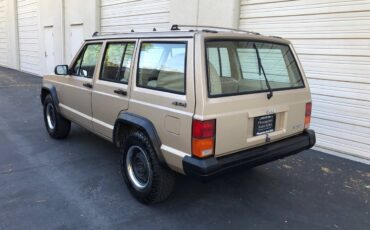 Jeep-cherokee-4x4-1989-8
