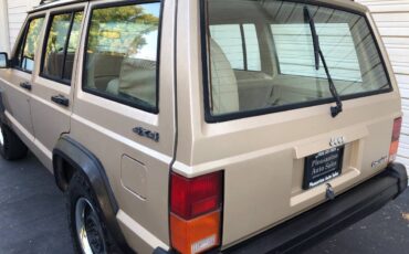 Jeep-cherokee-4x4-1989-9