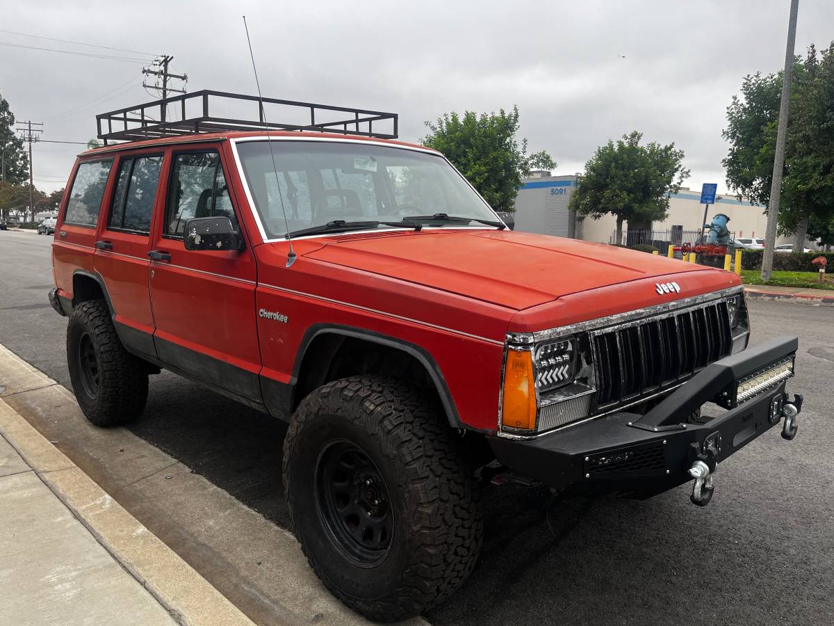 Jeep-cherokee-laredo-1990-red-14