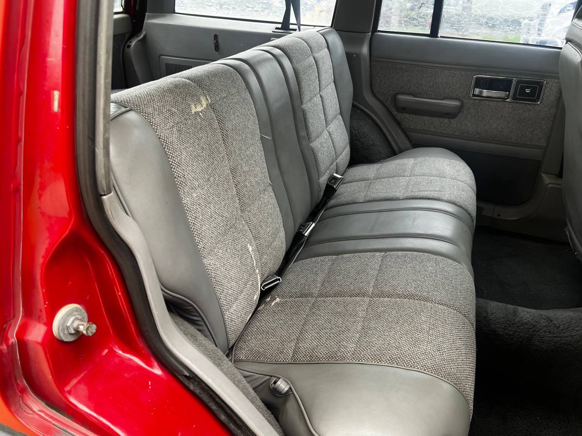 Jeep-cherokee-laredo-1990-red-19