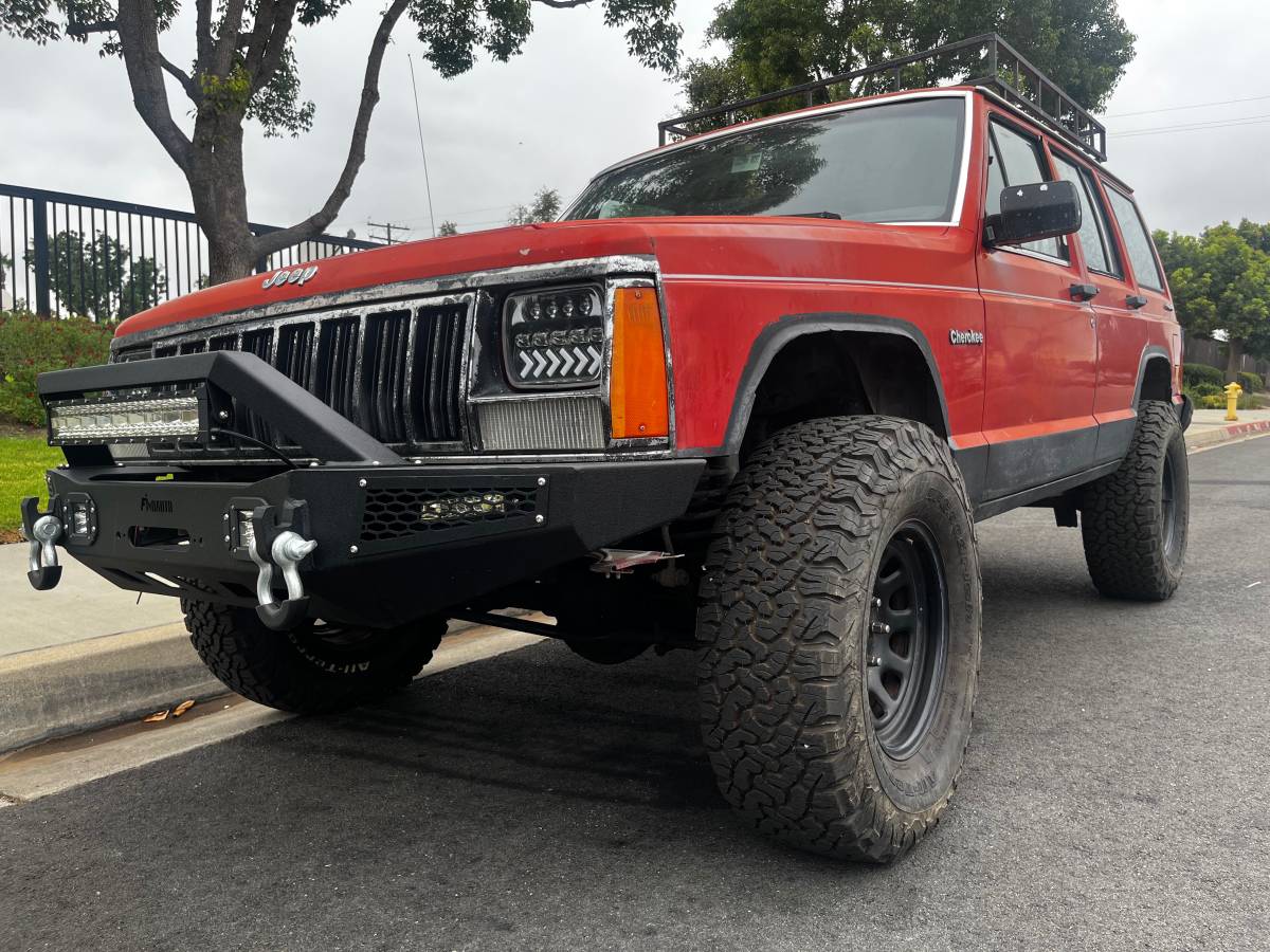 Jeep-cherokee-laredo-1990-red-3