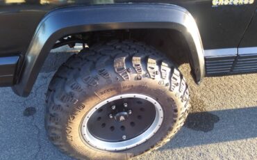 Jeep-cherokee-limited-1991-black-10