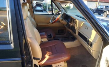 Jeep-cherokee-limited-1991-black-18
