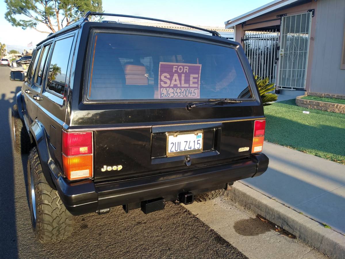 Jeep-cherokee-limited-1991-black-19
