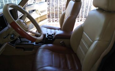 Jeep-cherokee-limited-1991-black-3