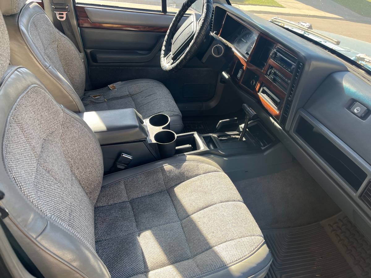 Jeep-cherokee-limitedcountry-1995-blue-7