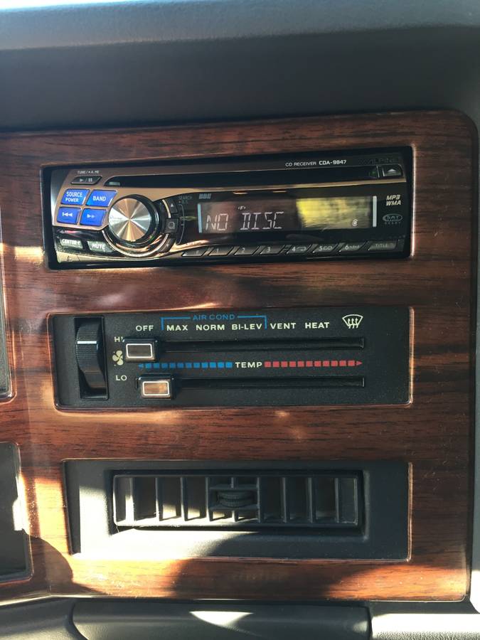Jeep-cherokee-limitedcountry-1995-white-11