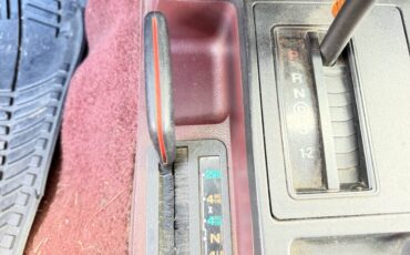 Jeep-cherokee-lorado-1991-custom-6
