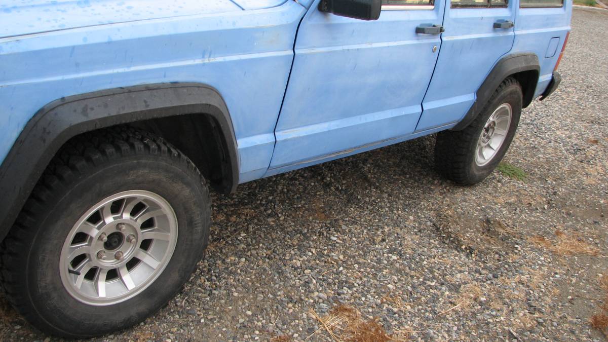 Jeep-cherokee-sport-1990-2