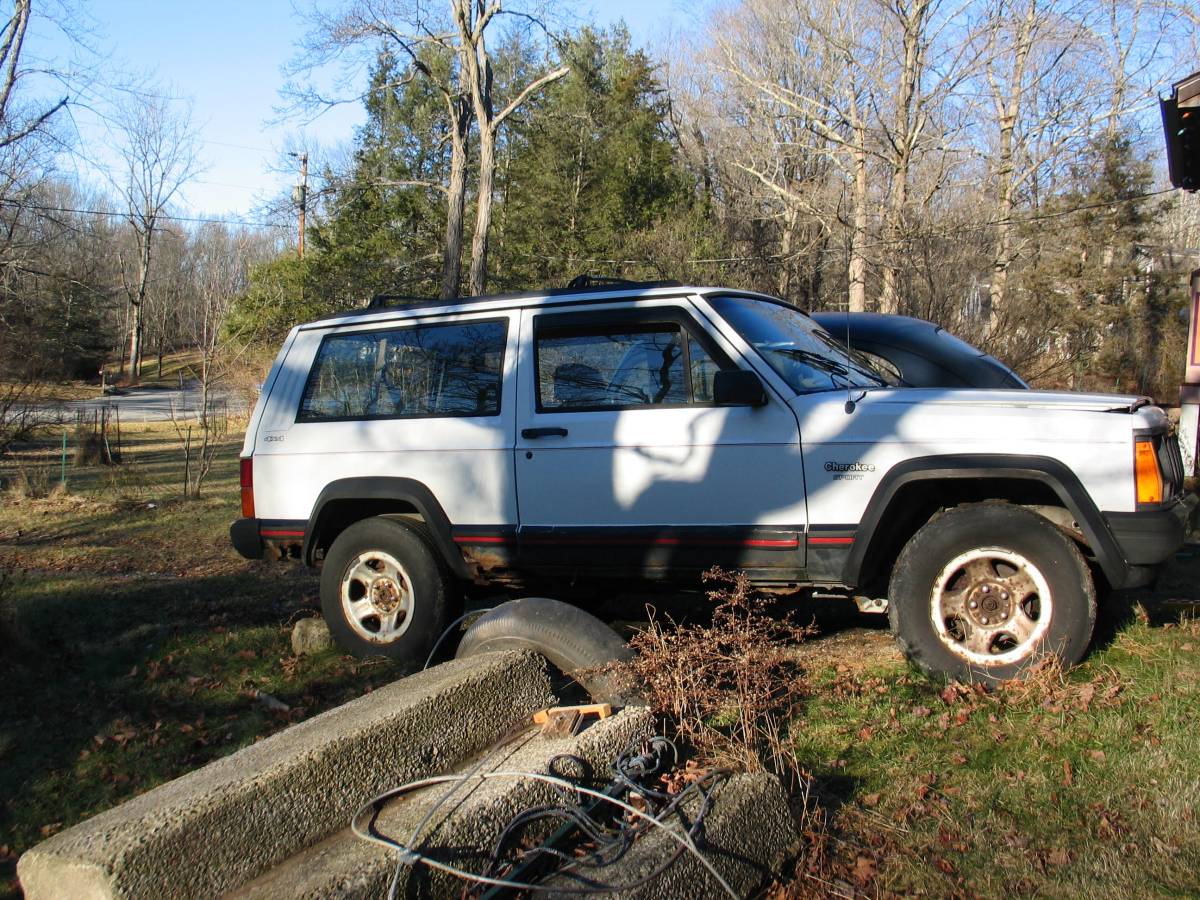 Jeep-cherokee-sport-1993-1