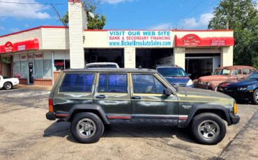 Jeep-cherokee-sport-1995-green-1