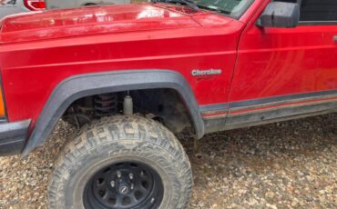 Jeep-cherokee-sport-4x4-1995-red-10