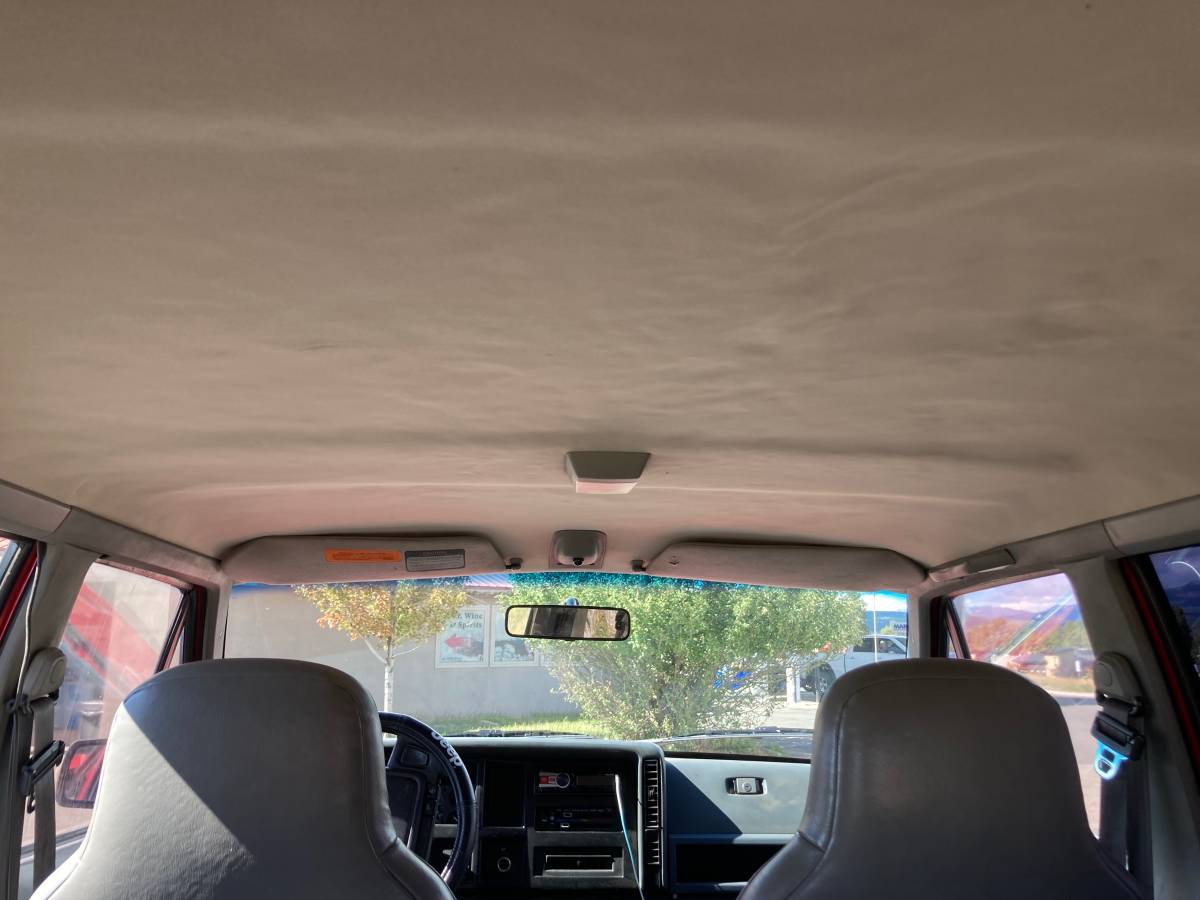 Jeep-cherokee-sport-4x4-1995-red-7