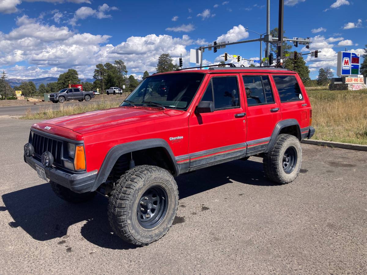 Jeep-cherokee-sport-4x4-1995-red