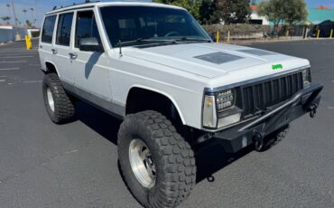 Jeep-cherokee-xj-1990-white-4