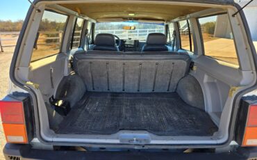 Jeep-cherokee-xj-limited-1989-white-19