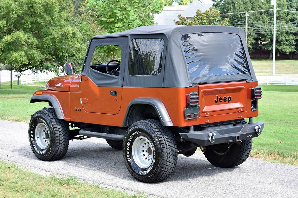 Jeep-cj-7-1976-orange-14