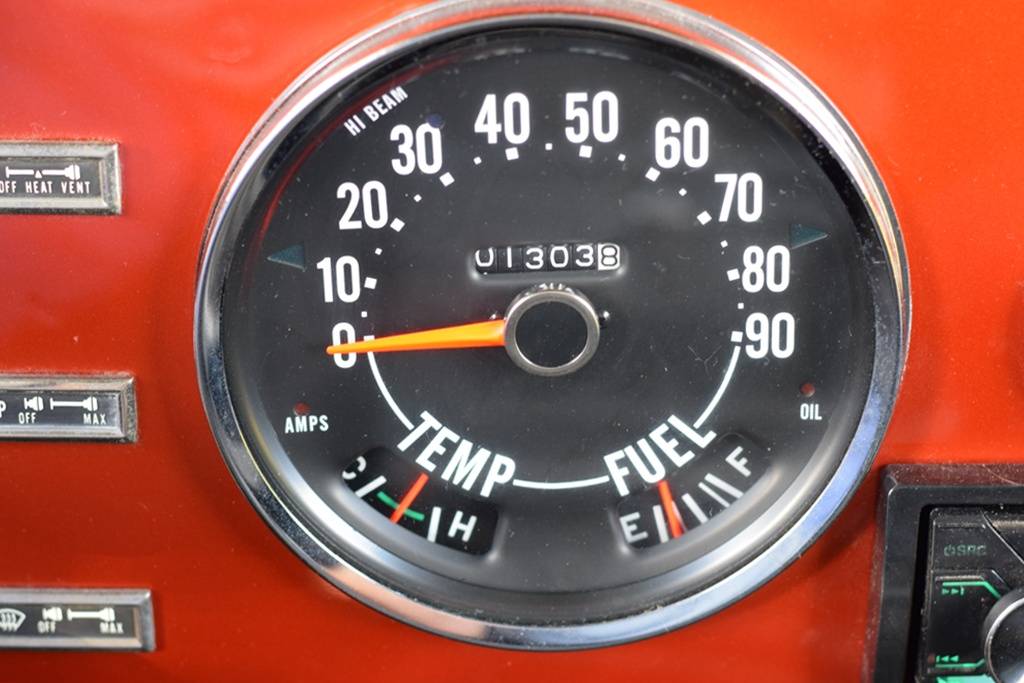 Jeep-cj-7-1976-orange-16