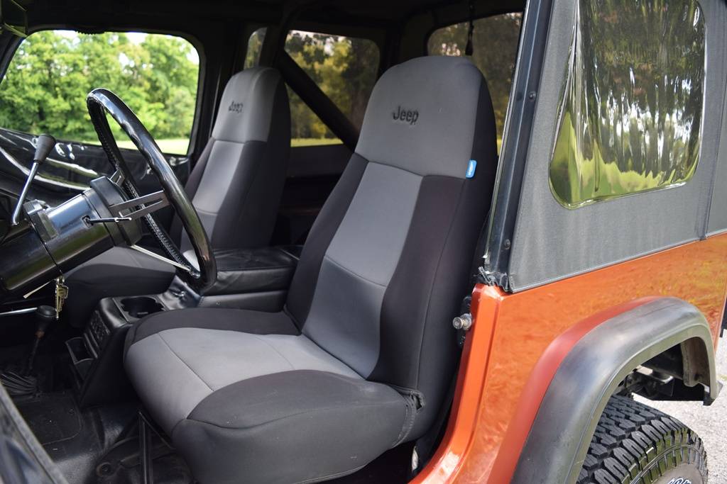 Jeep-cj-7-1976-orange-6