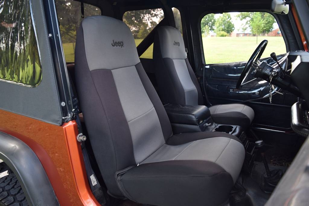 Jeep-cj-7-1976-orange-7