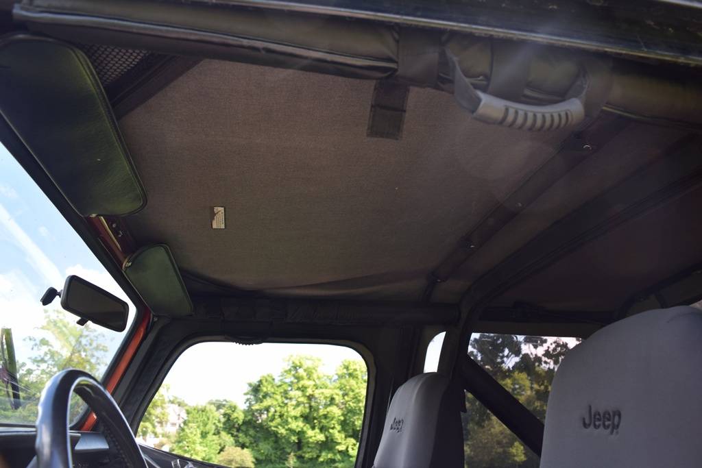 Jeep-cj-7-1976-orange-8