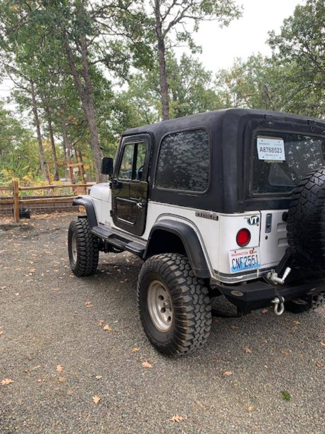 Jeep-cj-7-1990-white-1
