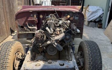 Jeep-cj-8-scrambler-open-body-with-extra-duty-susp-1981-red-4