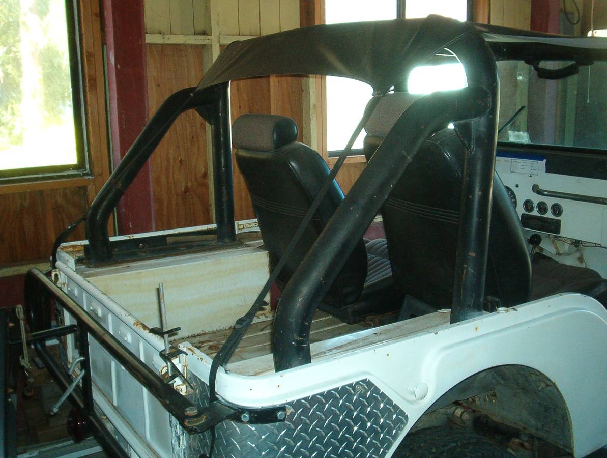 Jeep-cj5-1969-white-7