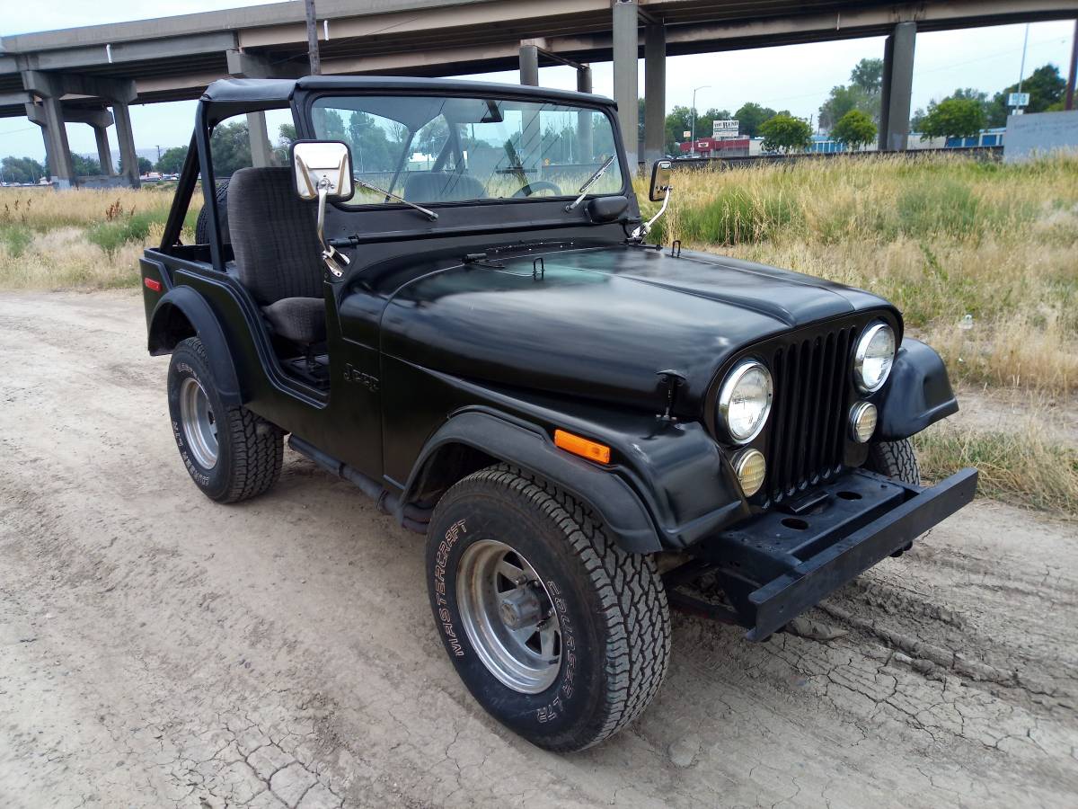 Jeep-cj5-1974-black-10