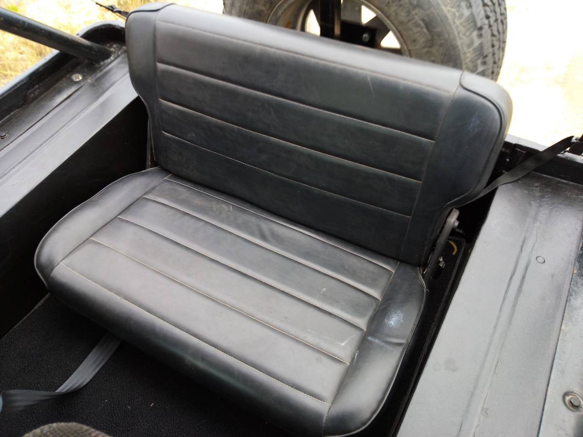 Jeep-cj5-1974-black-13