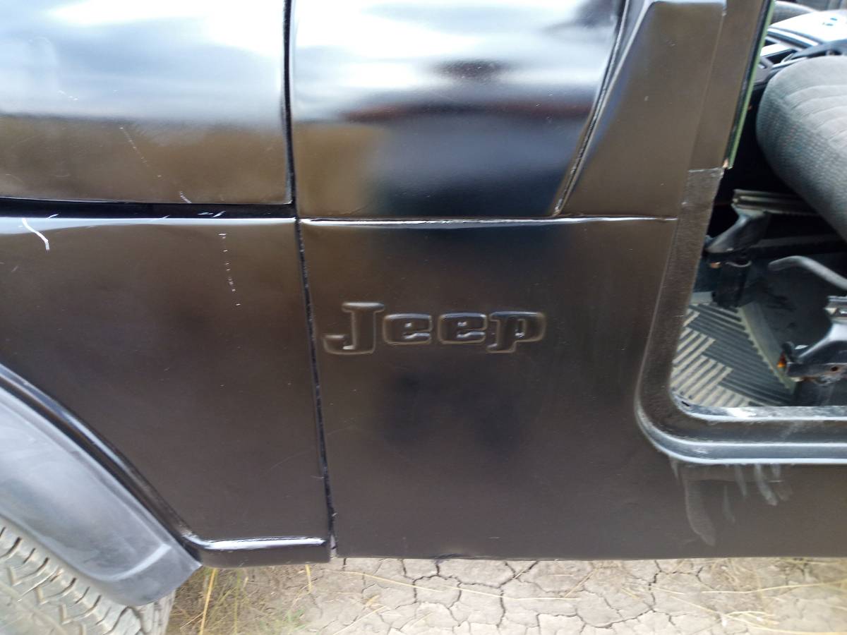 Jeep-cj5-1974-black-15
