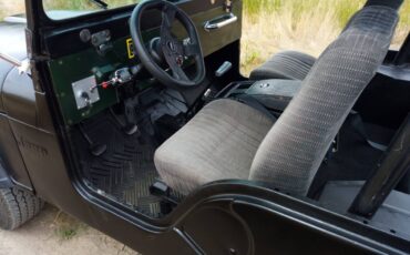 Jeep-cj5-1974-black-16