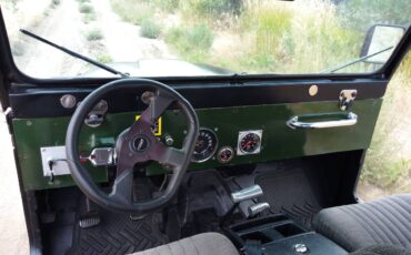 Jeep-cj5-1974-black-17