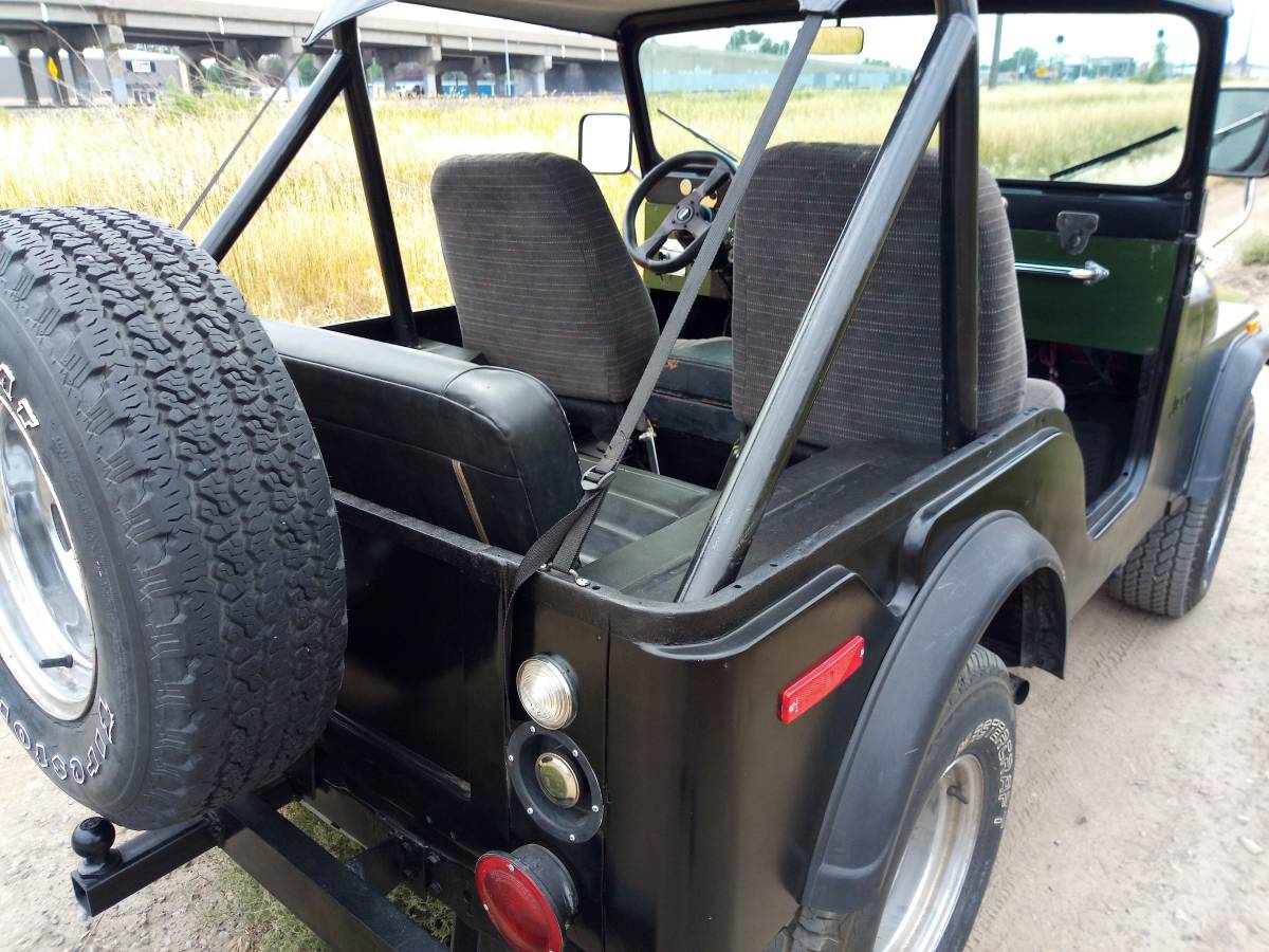 Jeep-cj5-1974-black-19