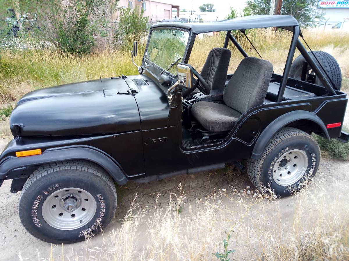 Jeep-cj5-1974-black-2