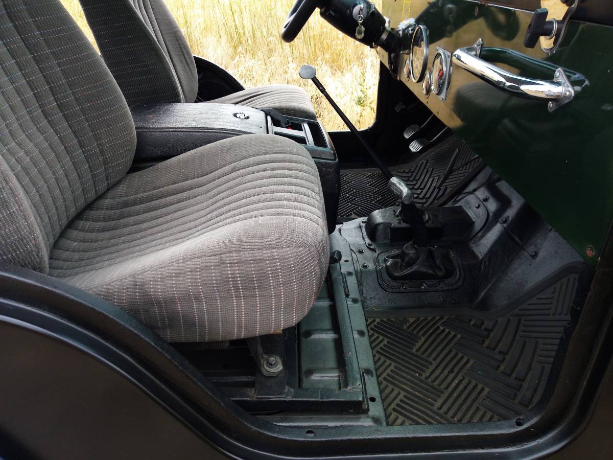 Jeep-cj5-1974-black-22