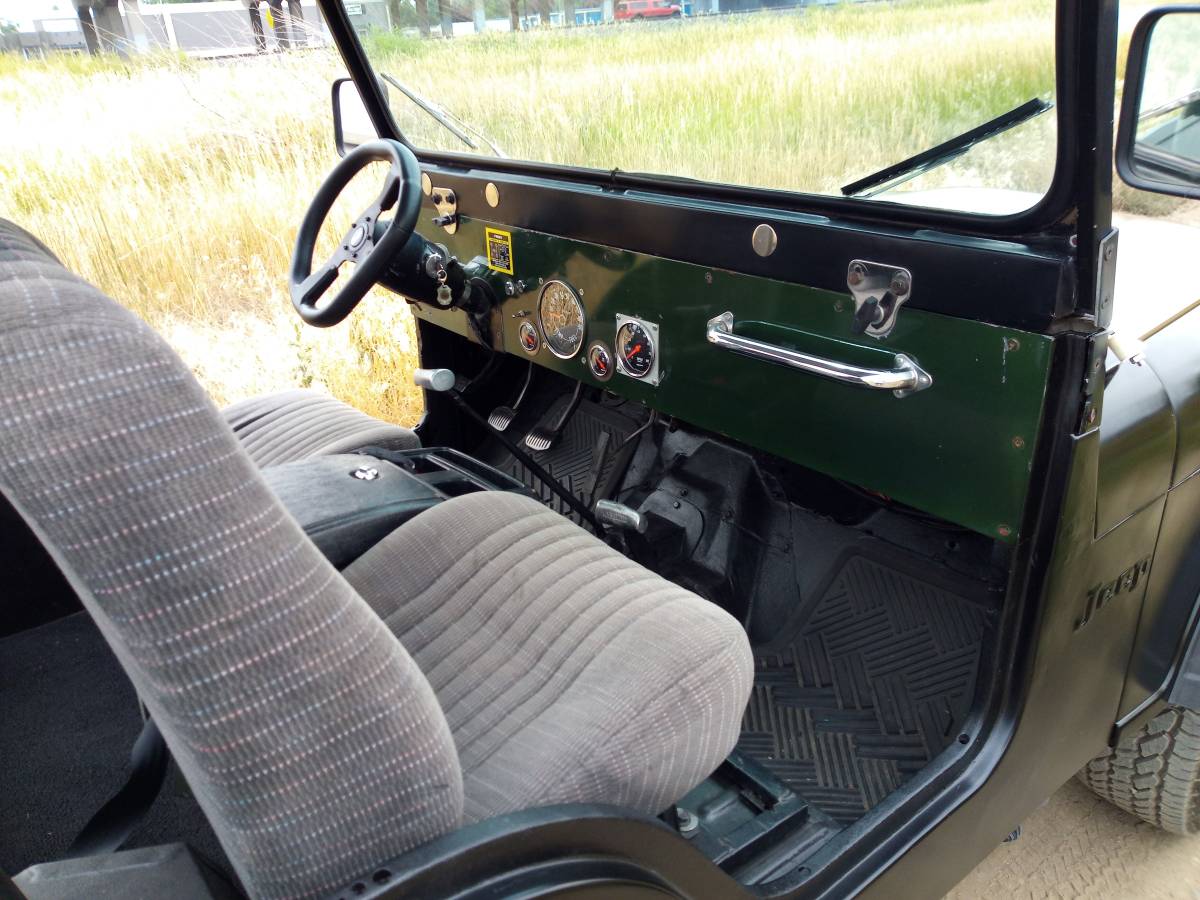 Jeep-cj5-1974-black-23