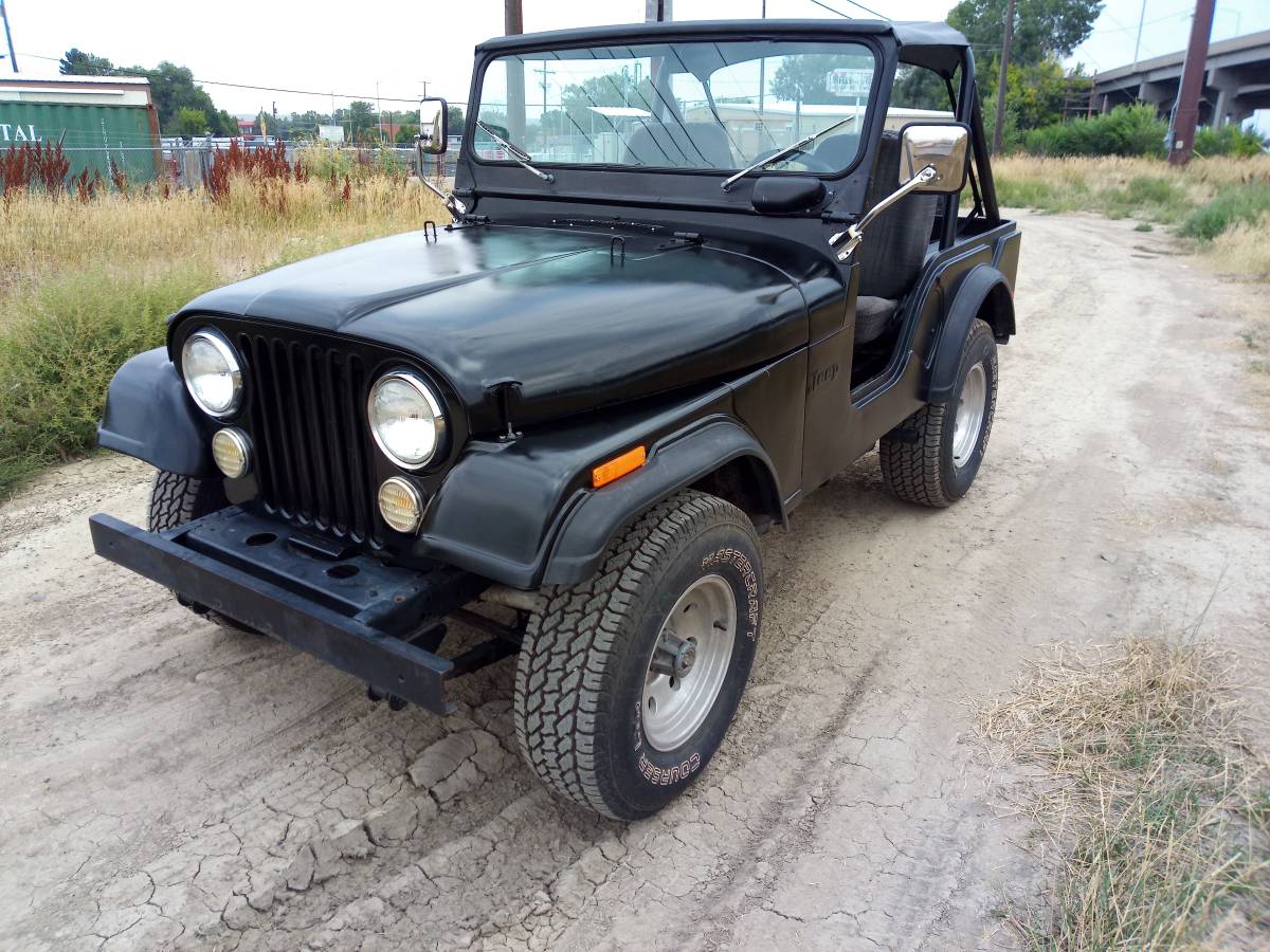 Jeep-cj5-1974-black-4
