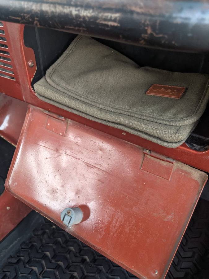 Jeep-cj5-1980-custom-13