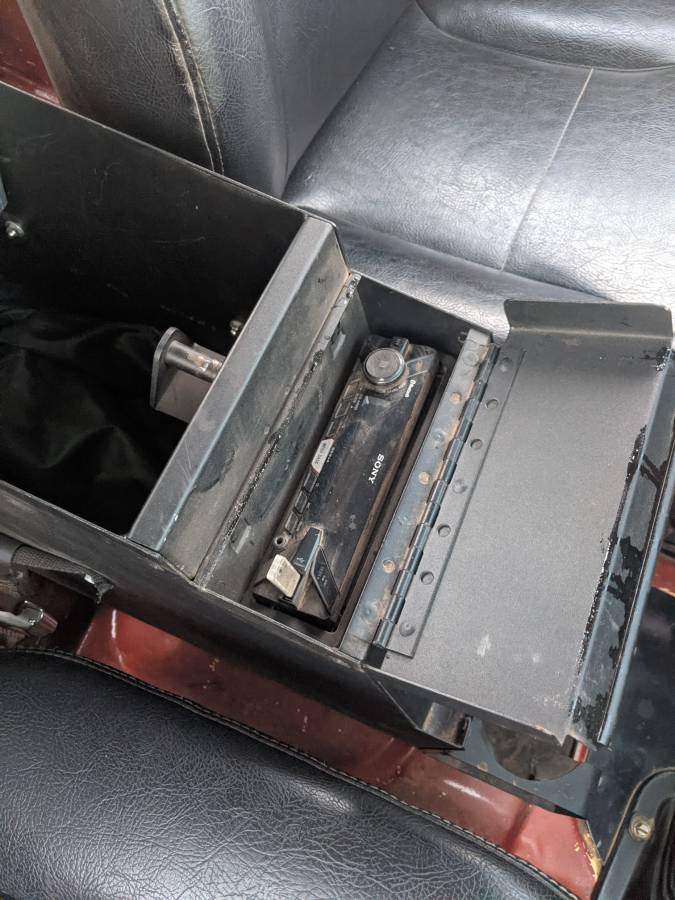 Jeep-cj5-1980-custom-17